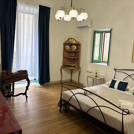 Il Giardino Casa Vacanze Катанія Екстер'єр фото